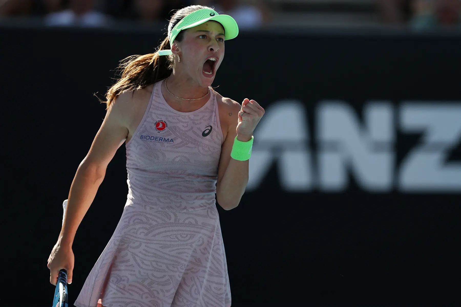 Zeynep Sonmez 353105