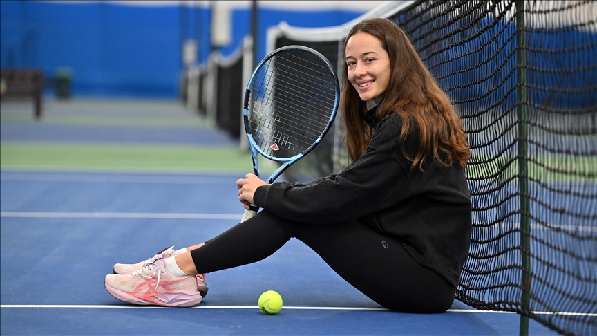 Zeynep Sönmez Tenis
