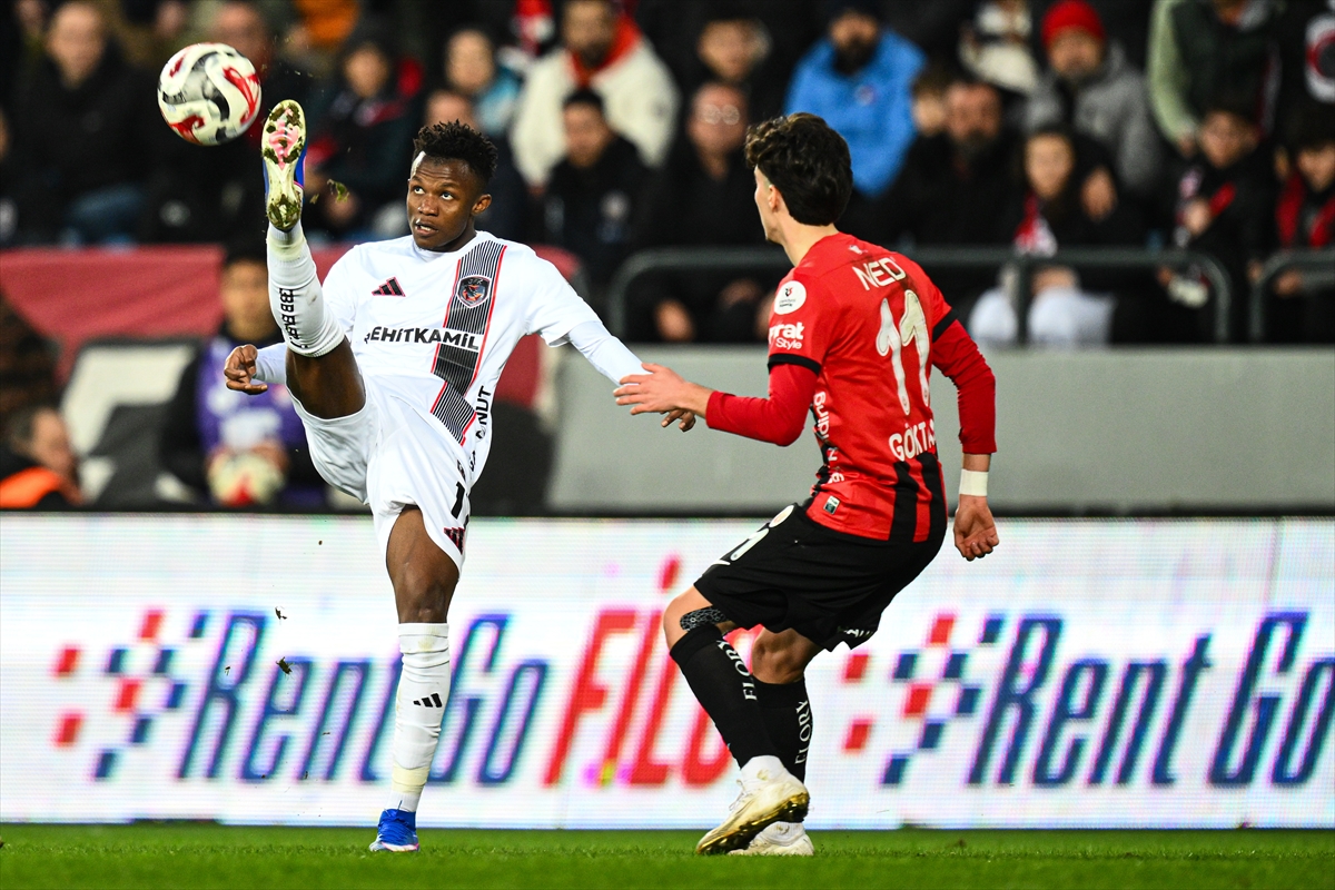 A A 20260201 40429586 40429584 G E N C L E R B I R L I G I G A Z I A N T E P F K