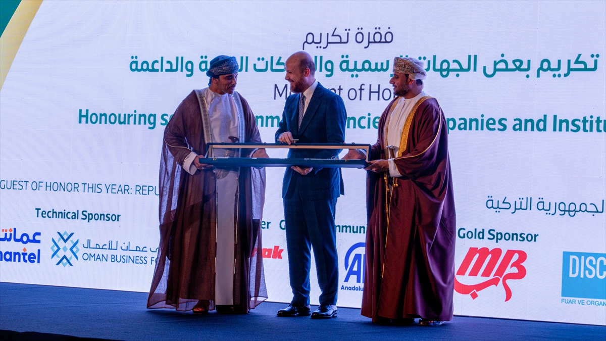 A A 20260202 40437174 40437157 T U R K I Y E V E U M M A N I S D U N Y A S I N I B I R A R A Y A G E T I R E N O M N E X 2026 E T K I N L I G I B A S L A D I-1