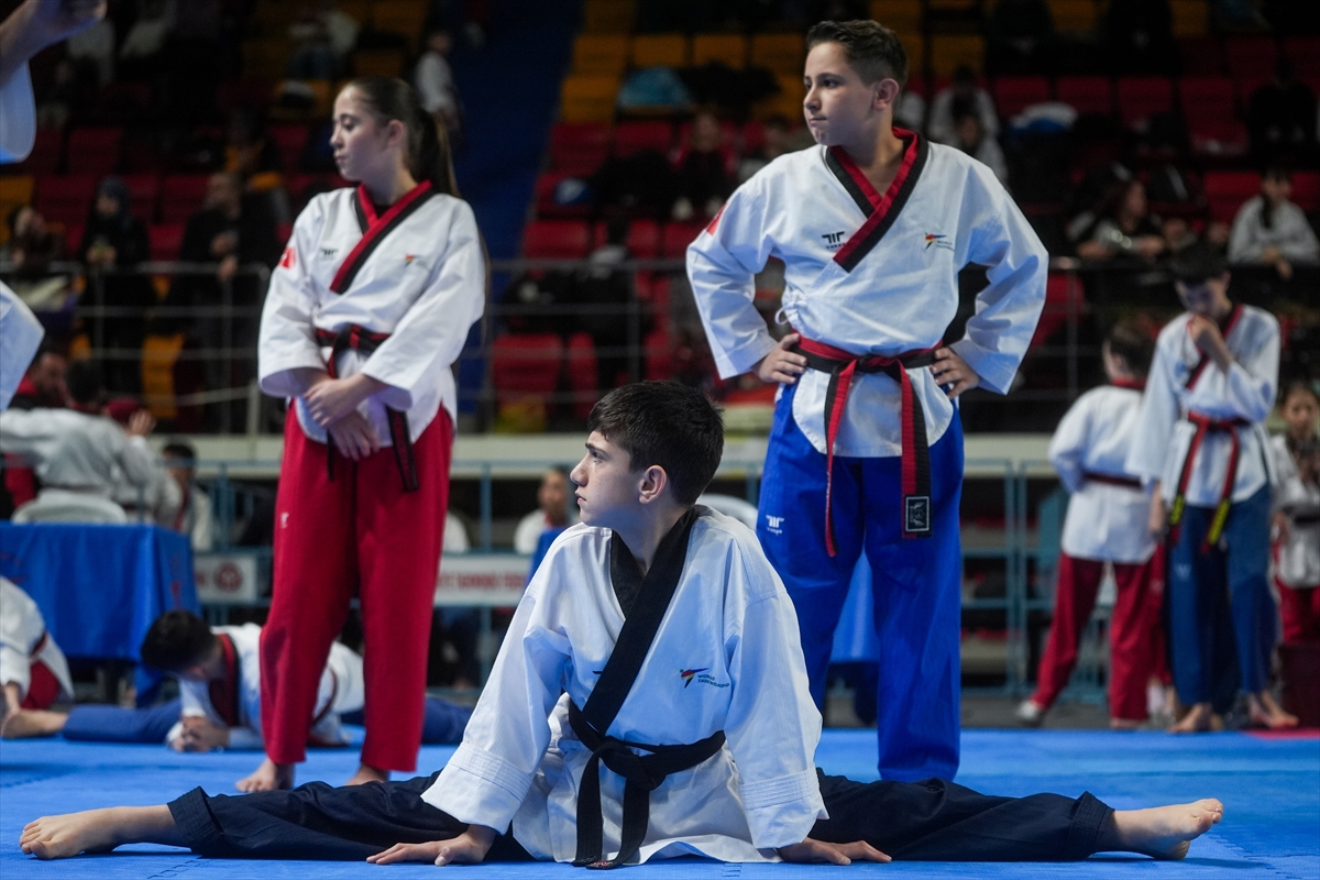 A A 20260207 40486841 40486826 Y E S I L A Y T U R K I Y E P O O M S A E S A M P I Y O N A S I N I N A C I L I S S E R E M O N I S I Y A P I L D I