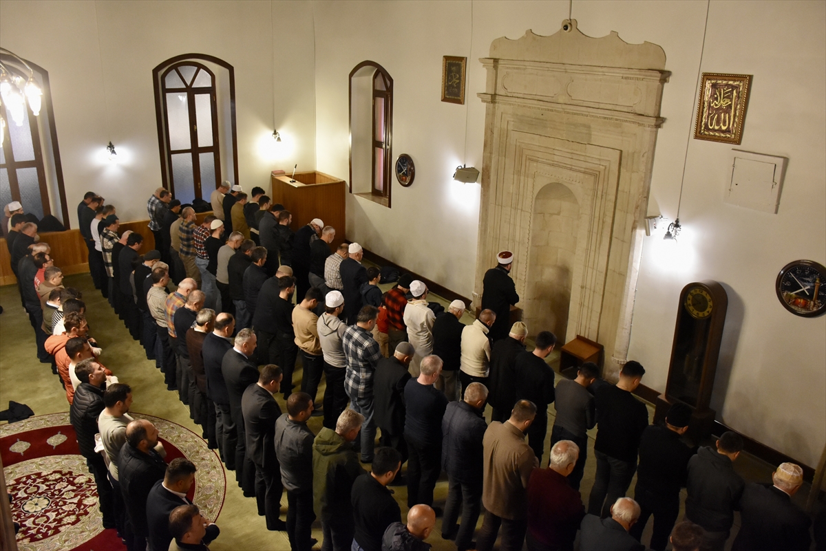 A A 20260218 40600958 40600954 O R D U D A I L K T E R A V I H N A M A Z I K I L I N D I