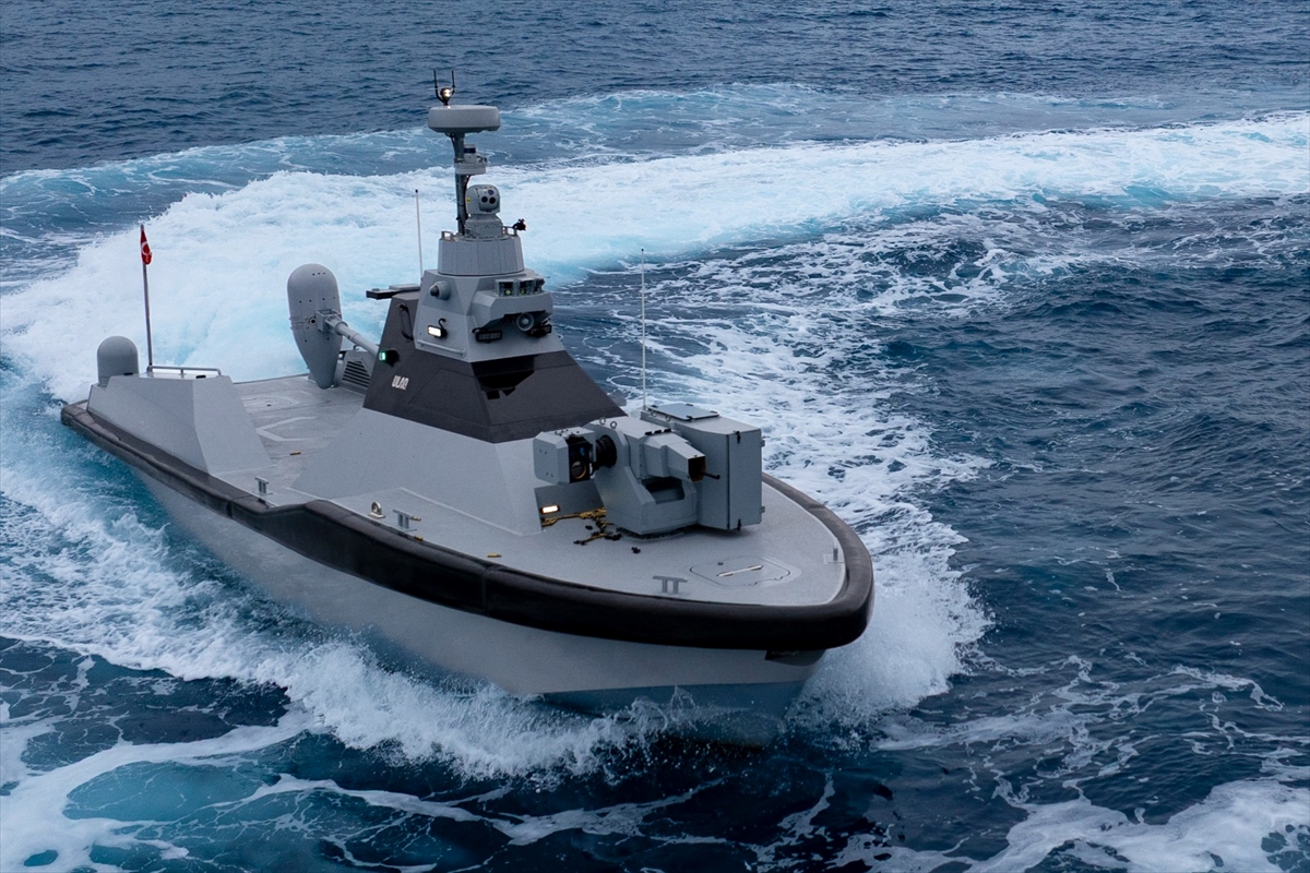 A A 20260219 40606148 40606147 T U R K I Y E N I N I L K S I L A H L I I N S A N S I Z D E N I Z A R A C I Y E R L I S I L A H I Y L A G O R E V E B A S L A D I