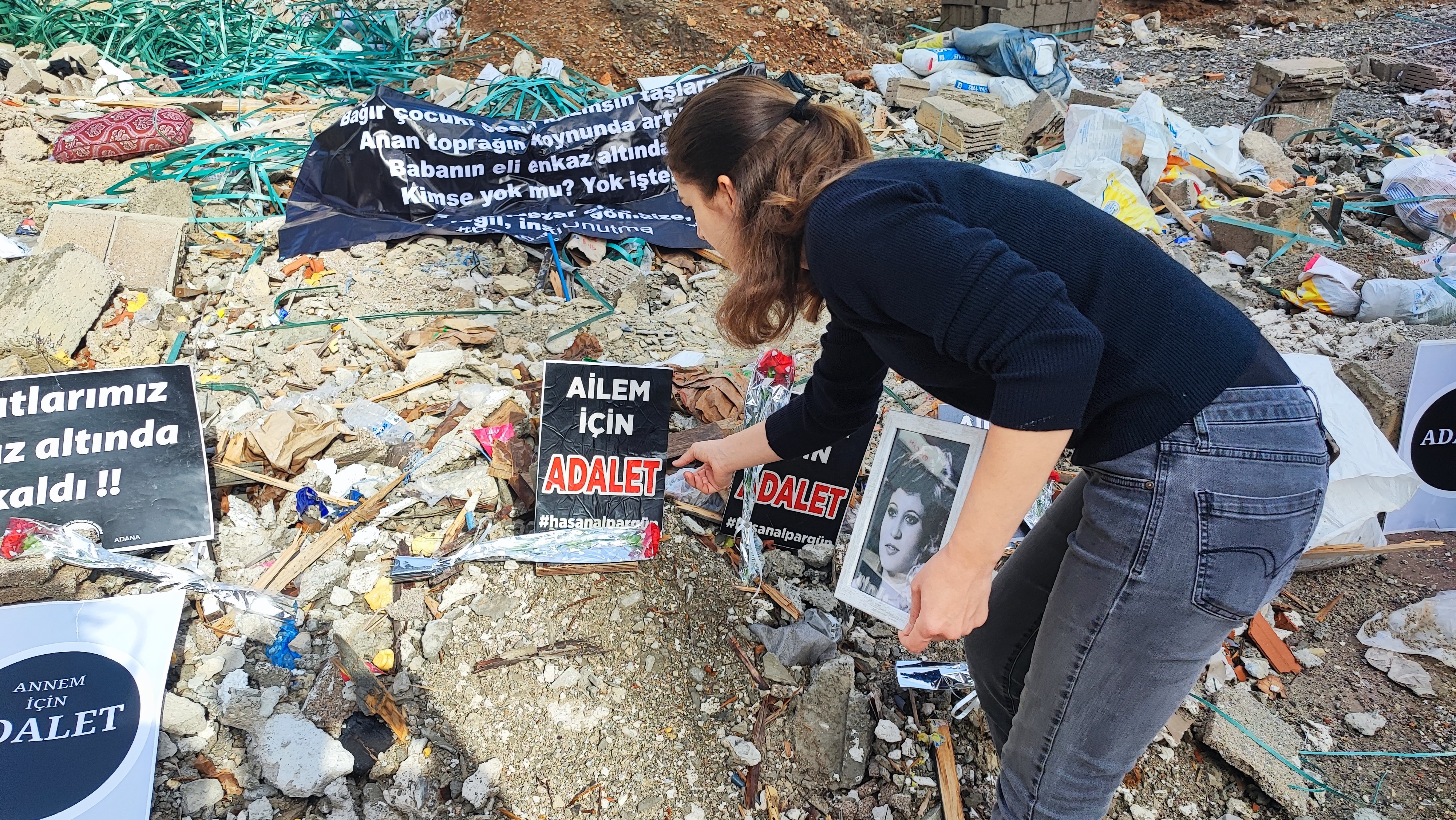 Adanada Alpargun Apartmaninda Hayatini Kaybedenler Anildi 5