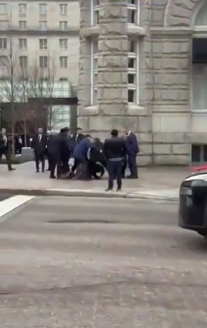 Aliyevabdprotesto6 (3)