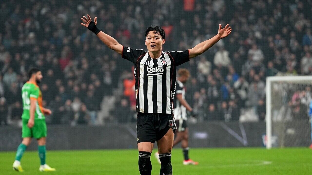 Beşiktaş’ın yeni santrforu Hyun-Gyu Oh ilk maçında golle tanıştı