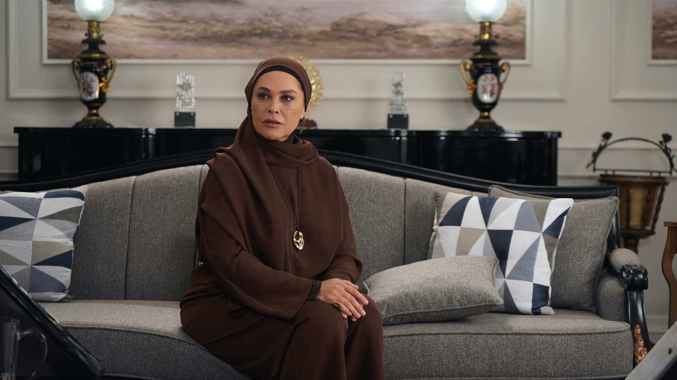 Ayni Yagmur Altinda Fazilet Aydan2