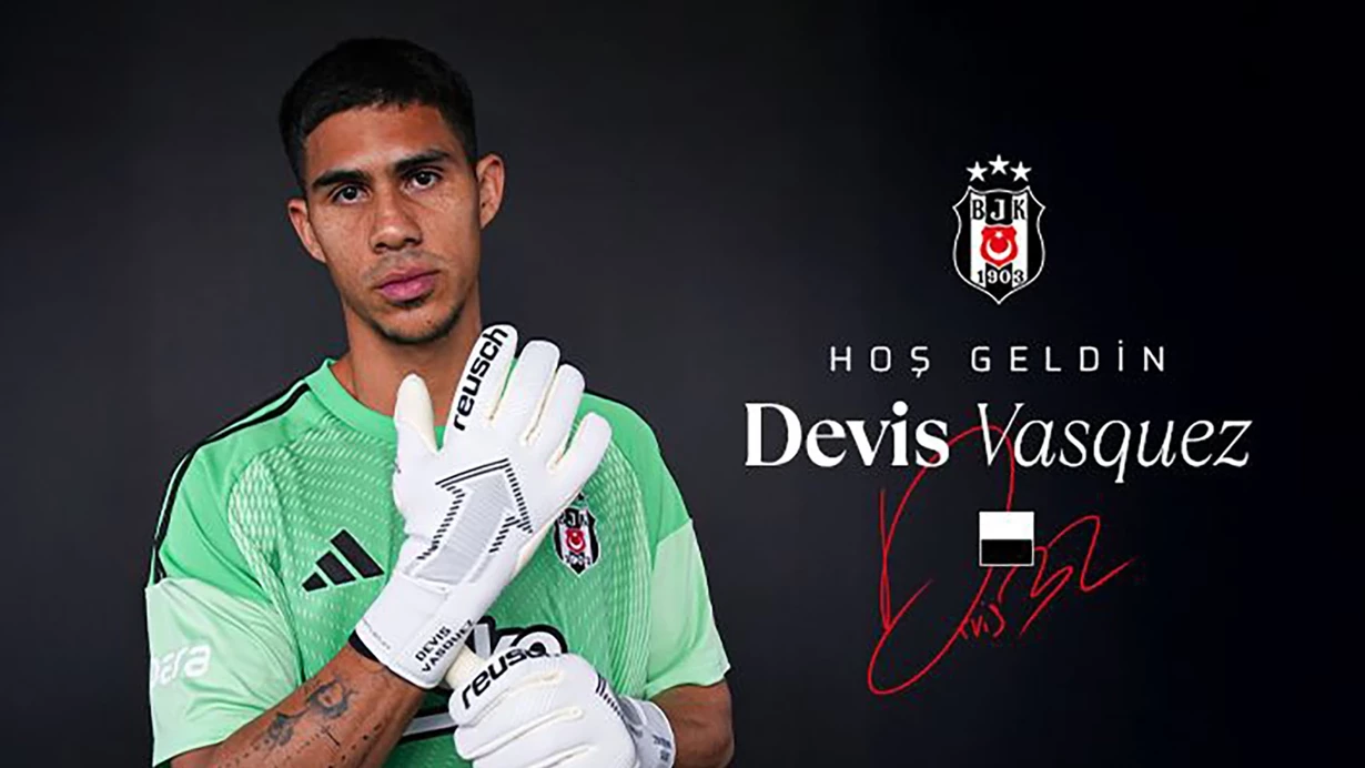Besiktas Devis Vasquezi Kadrosuna Katti Sr8K