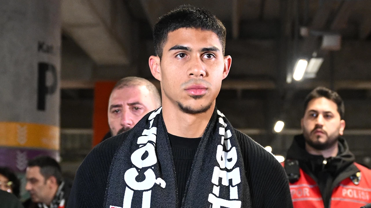 Besiktas Yeni Kalecisi Devis Vasquezi Resmen Acikladi H6K1