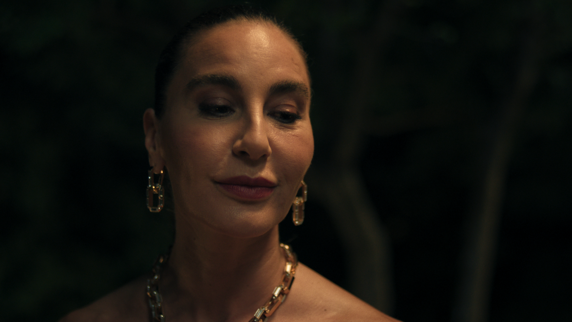 Bize Bişey Olmaz Konusu