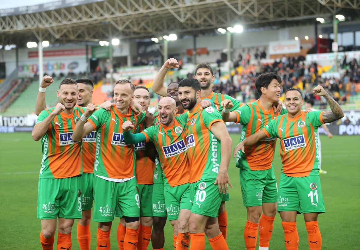 Corendon Alanyaspor Takımı