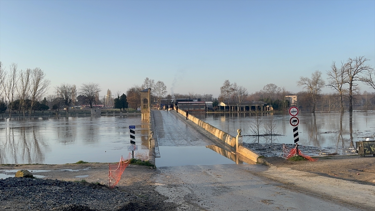 Edirne'de Felaket Kapıda! Taşan Nehirler Kenti Yutuyor (1)