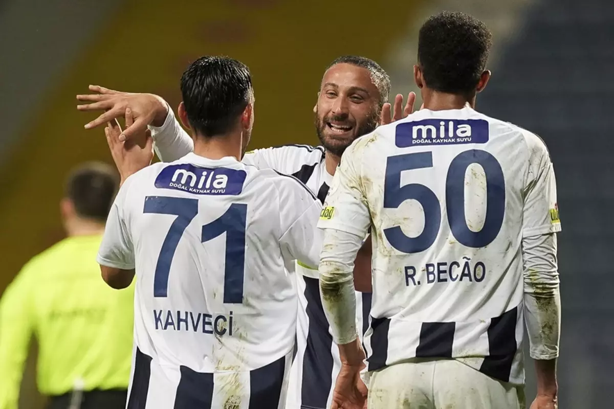 Emre Belozoglu Muradina Erdi 5 Gollu Halic 19573971 9730 Amp