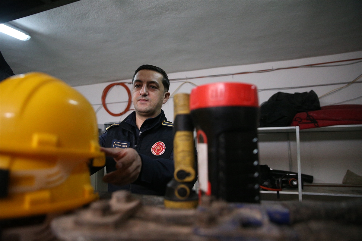 Enkazın Izlerini Taşıyan Ekipmanlar Niğde'de 'Vefa' Deposunda Gözümüz Gibi Bakacağız (3)