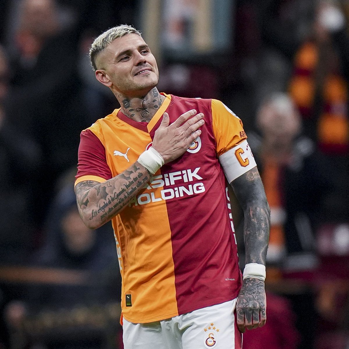 H A G K Wdb Xw A A D Jkx