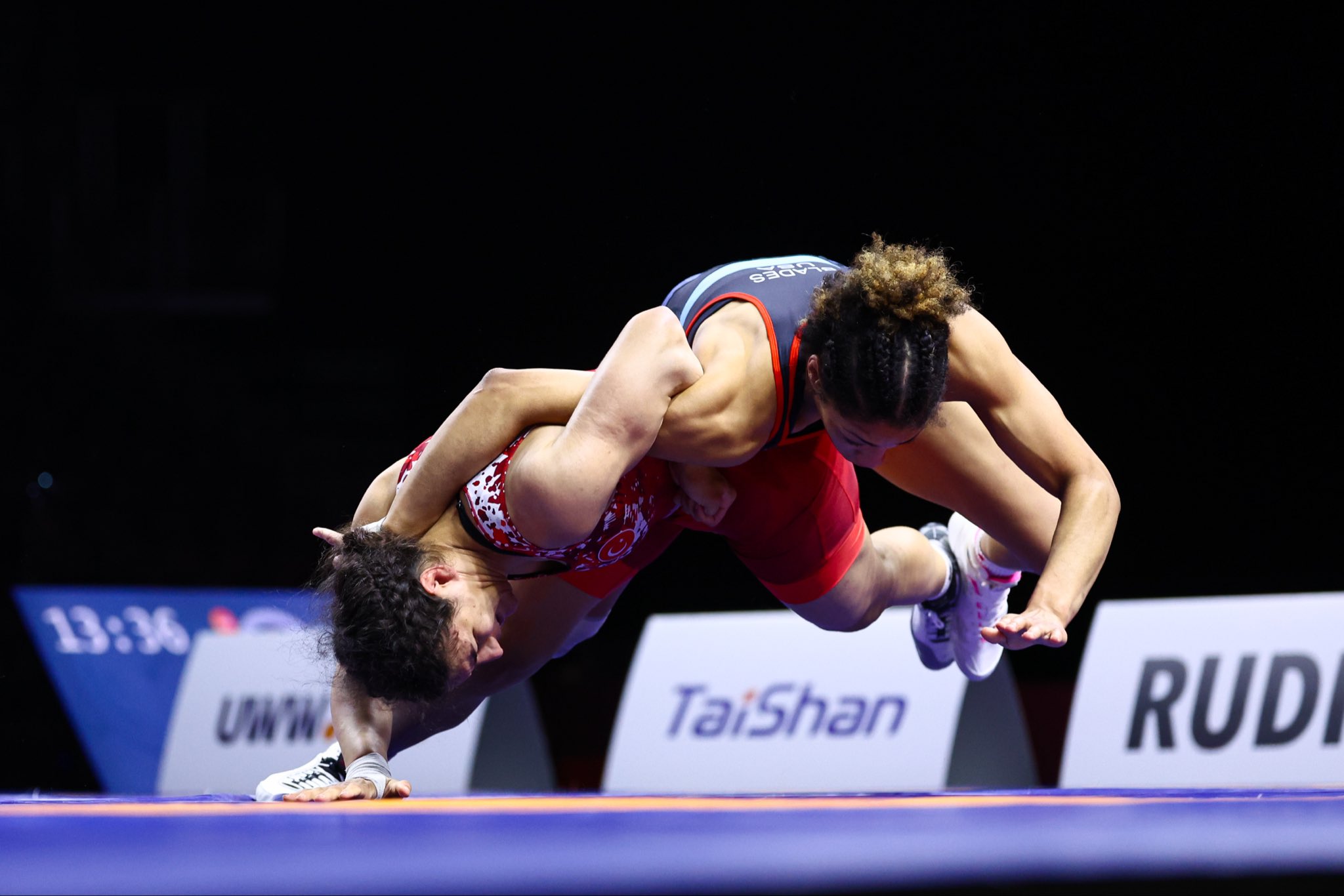 H Af Xm J W0 A A O Q V