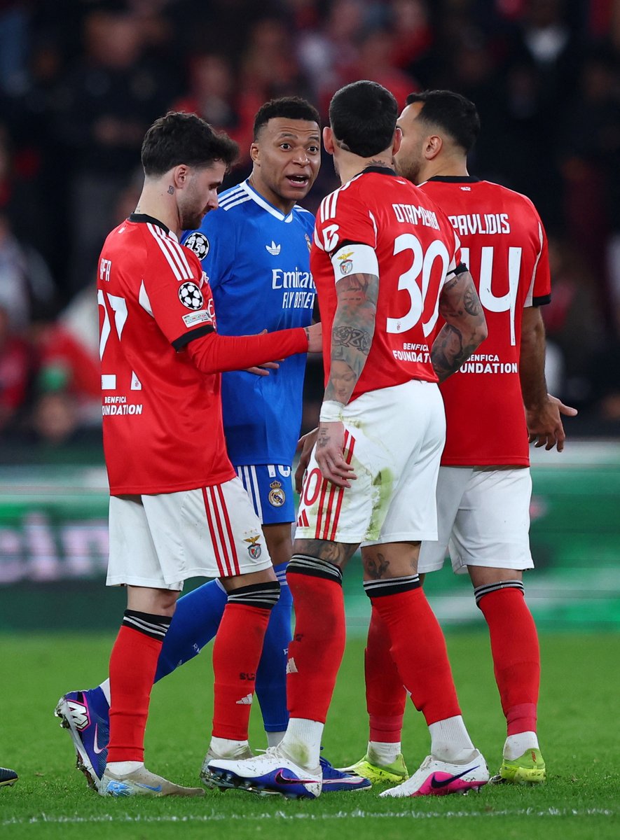 H B Z Pn X W I A Aqzey