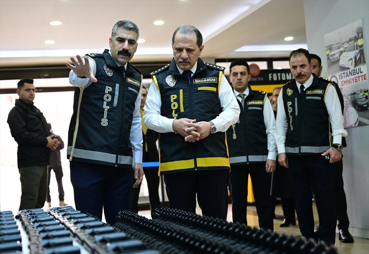 İstanbul'da Dev Operasyon 202 Gözaltı, 128 Tutuklama (4)