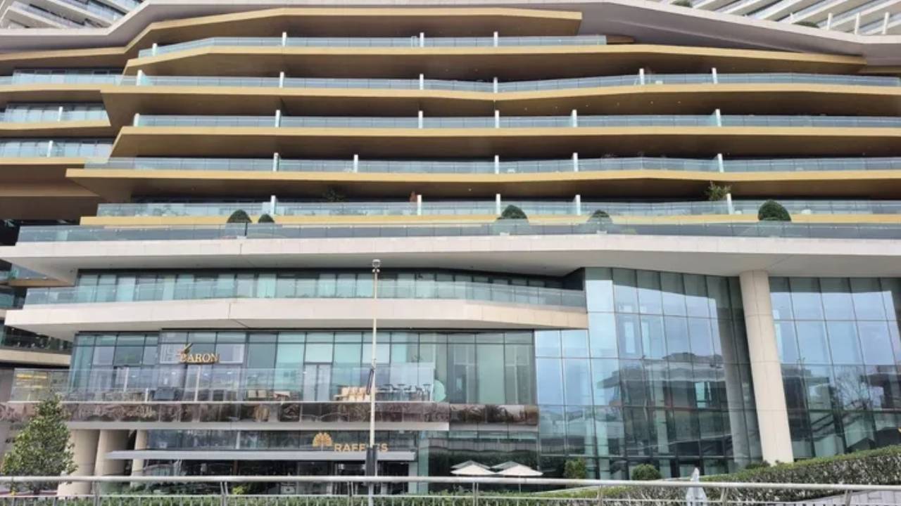 İtirafçı Olan Kadın Vip Partileri Anlattı Raffles Otel Skandalı Ortaya Çıktı-1