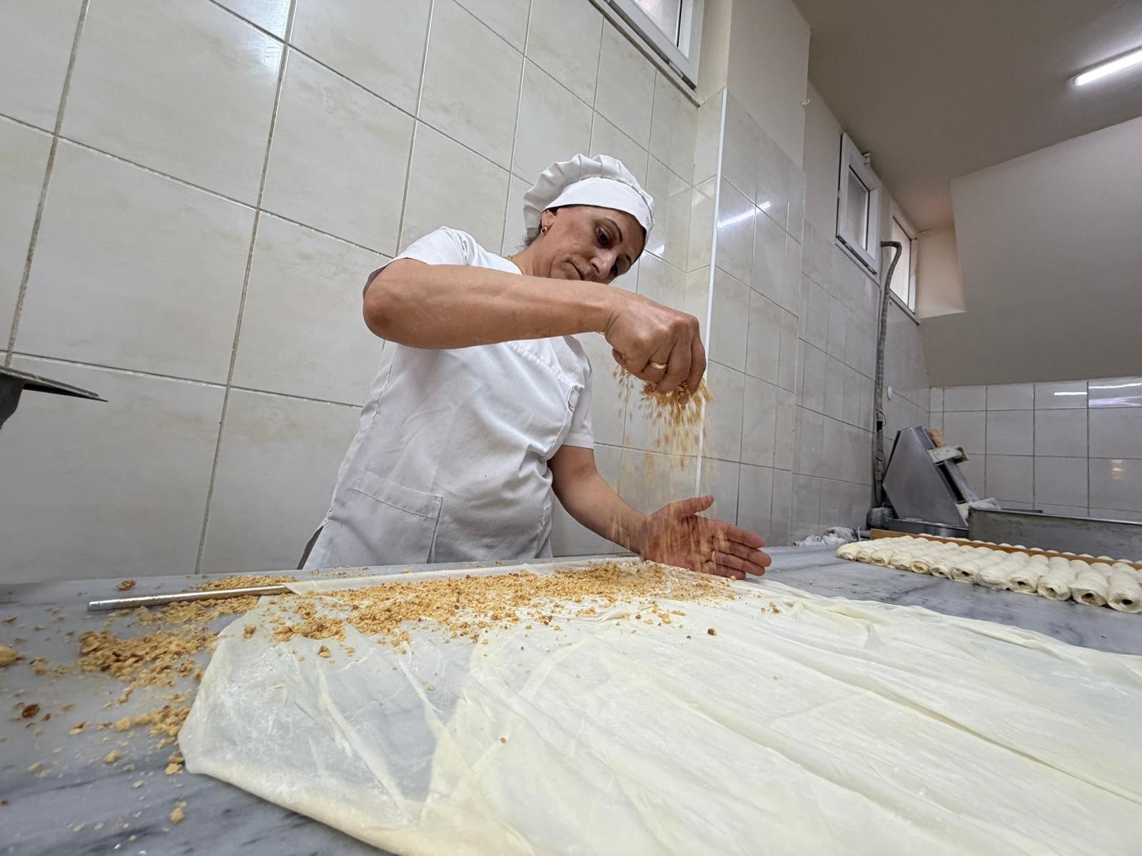 Karadeniz'in İftar Yıldızları Şaşırtan Lezzet Laz Böreği (4)