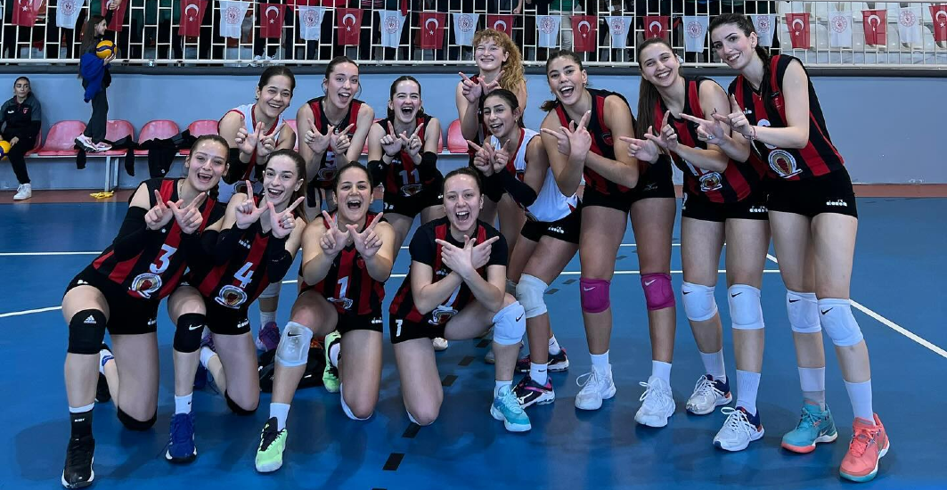 Pınarhisar Voleybol Takımı