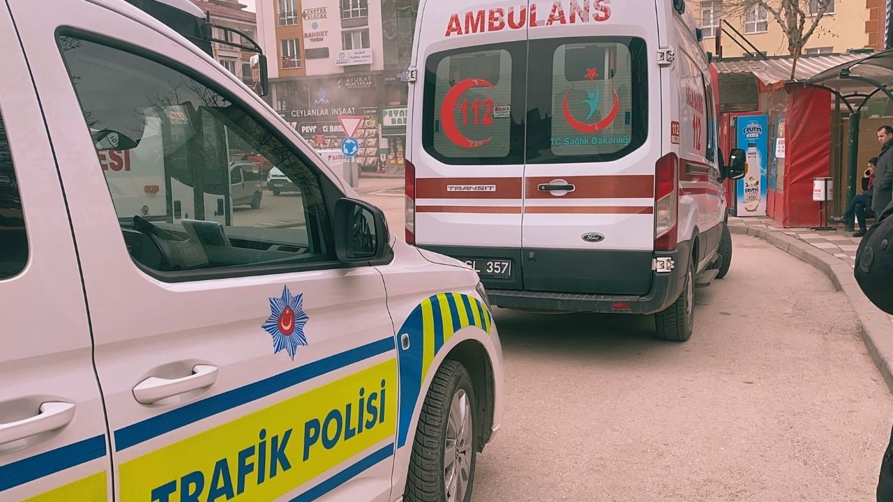 Yaşlı Kadın Taksi