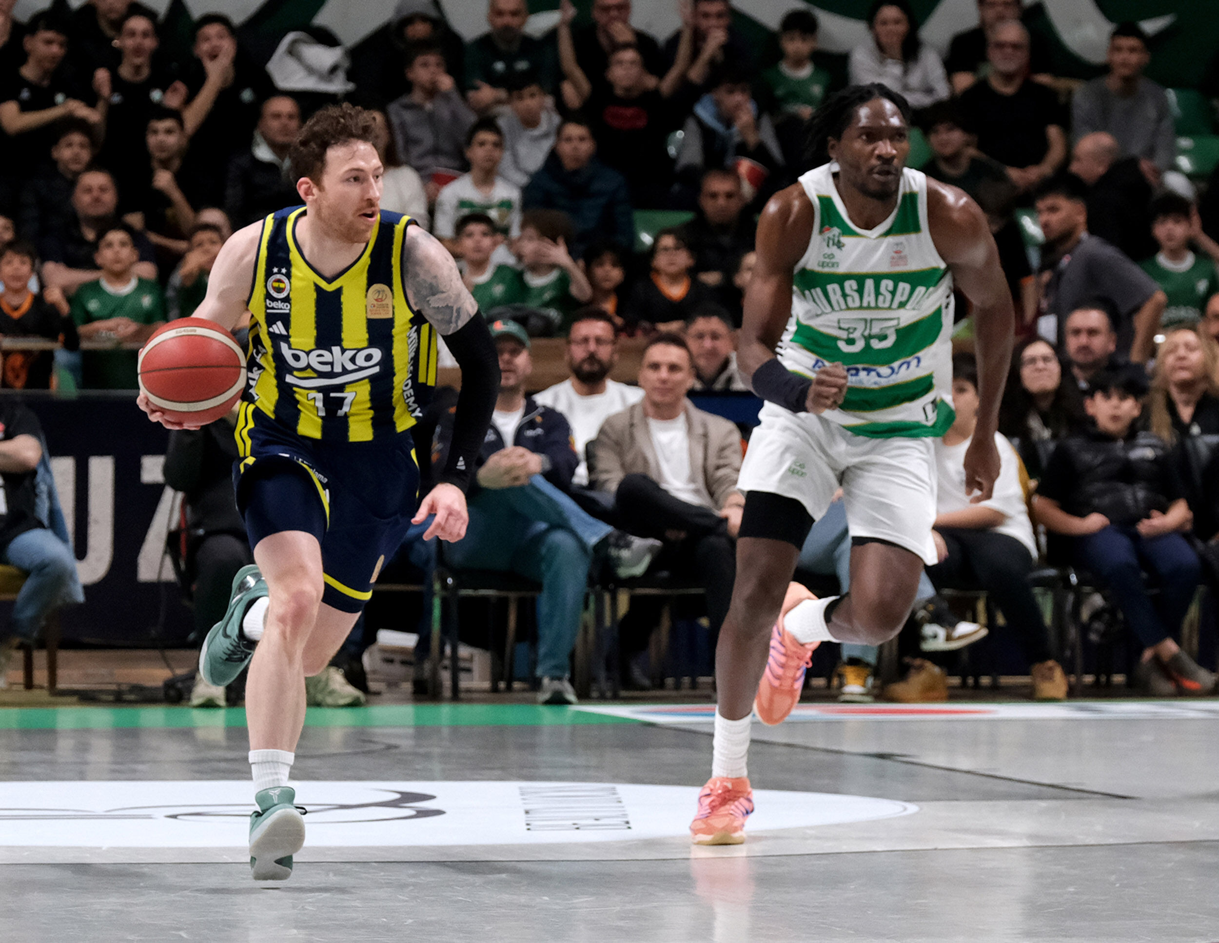 011Fe2D3 8168 4B58 Bf9A E13Df8E7E671