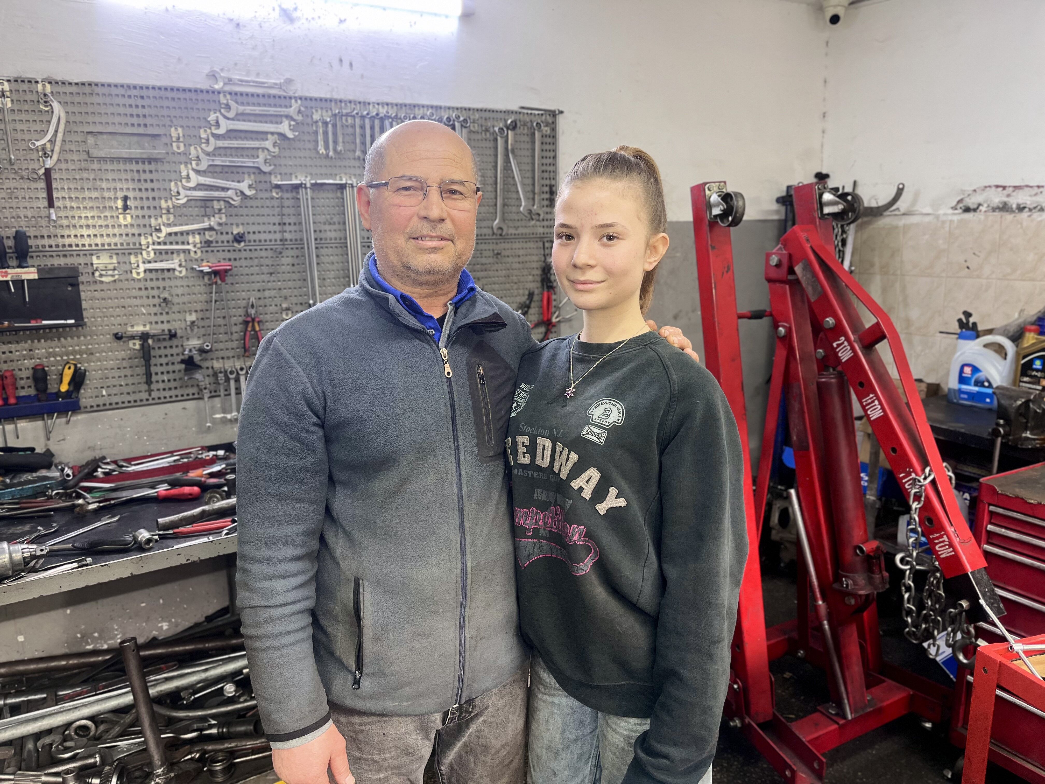 17 Yaşındaki Kadın Tamirci Sanayide Ezber Bozuyor (1)-1