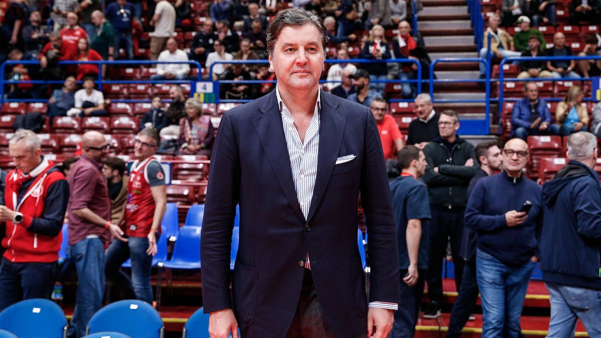 1Ba5A44C 700F 41B6 A06A 2Eb7C97A1778