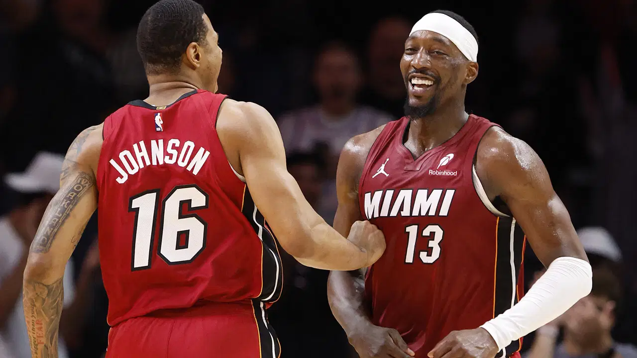 2Eaf4Bbe 002D 4Afa 8Cdc 11D06E34Be7C