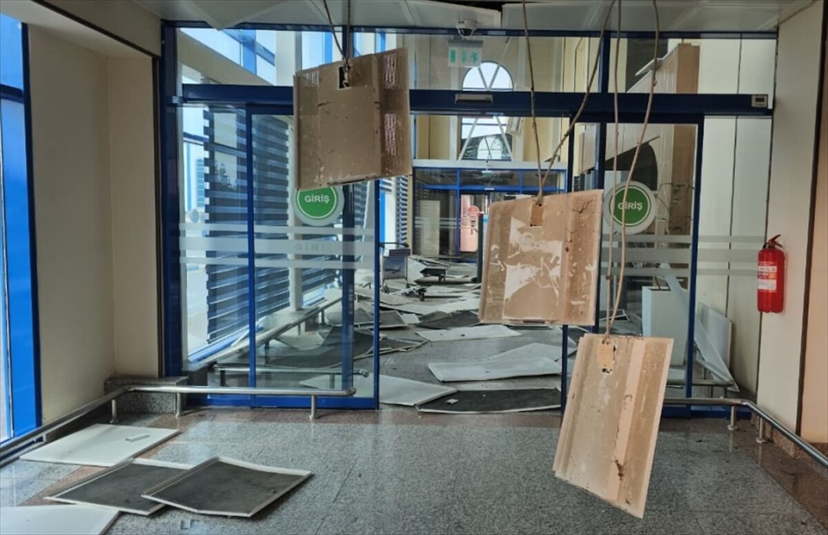 A A 20260305 40738447 40738445 N A H C I V A N U L U S L A R A R A S I H A V A L I M A N I N A I H A S A L D I R I S I D U Z E N L E N D I