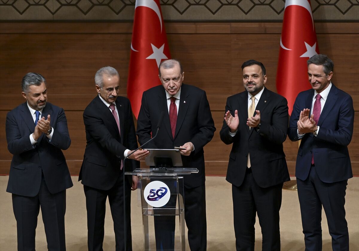 A A 20260331 40975576 40975575 C U M H U R B A S K A N I E R D O G A N 5 G I L E I L E T I S I M D E G U C L U T U R K I Y E T O R E N I N D E K O N U S T U