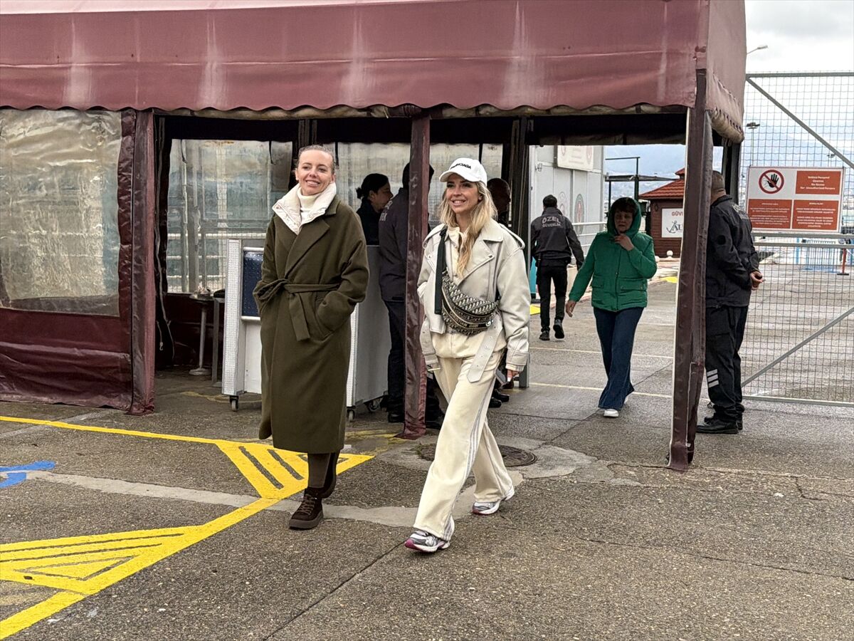 Alanya'ya Yılın Ilk Kruvaziyeri Geldi 946 Turist (3)