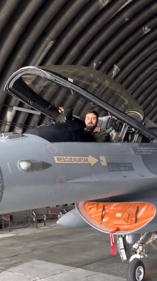 Aloske Gang F16 Surdu 6