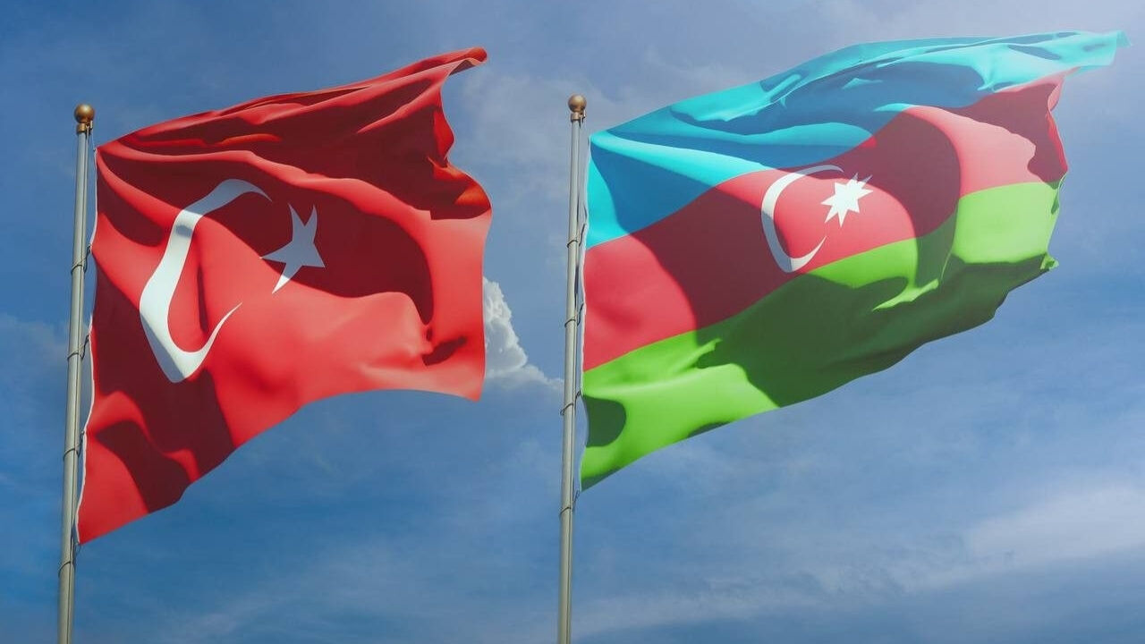 Azerbaycan'da Çanakkale Deniz Zaferi'nin 111. Yıl Dönümü Kutlandı