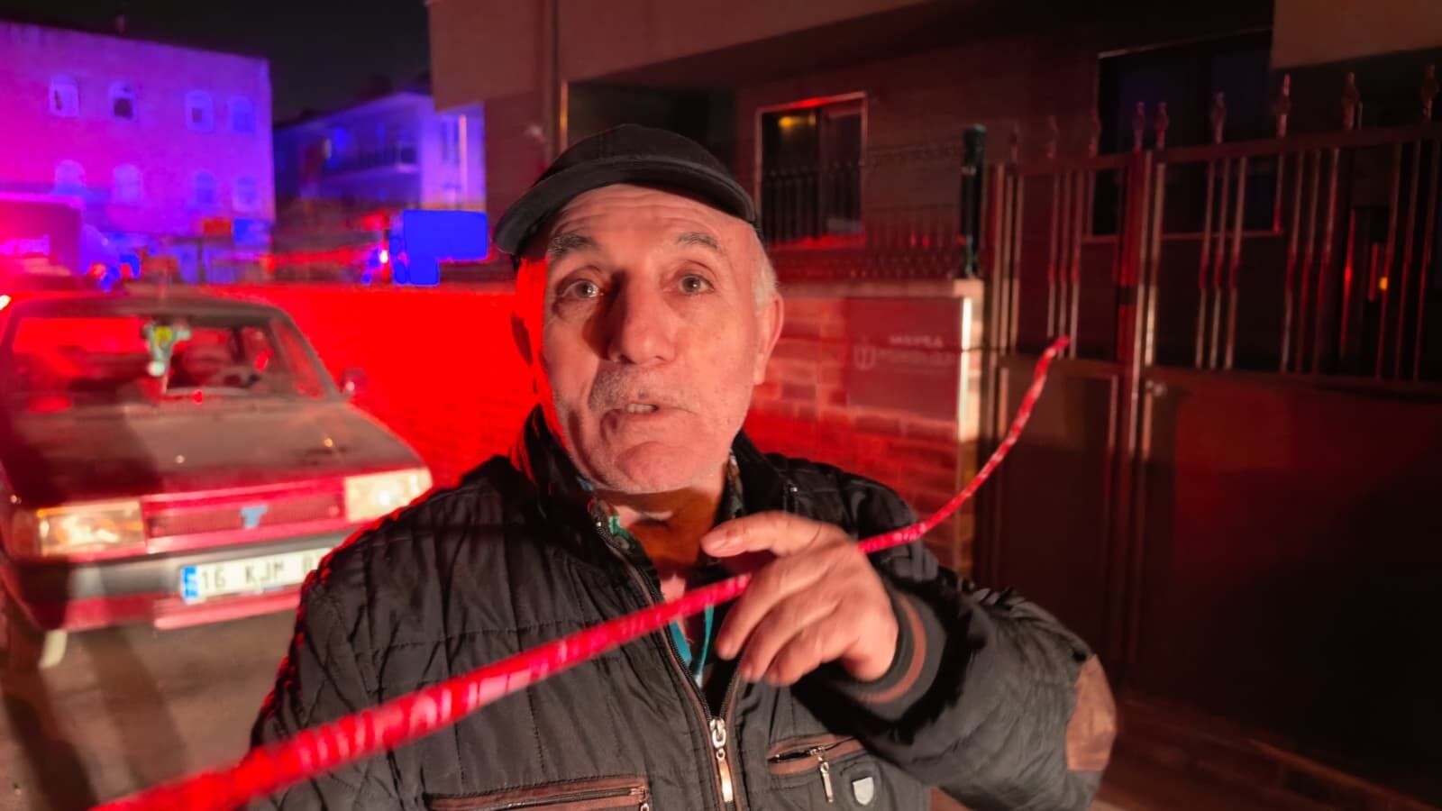 Bursa'da Gaz Paniği Tuvalette Çakmak Patlattı (7)