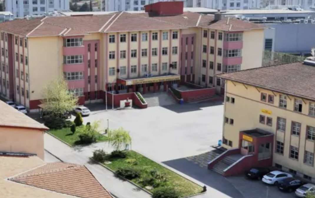 F A T M A N U R Ö Ğ R E T M E N56724