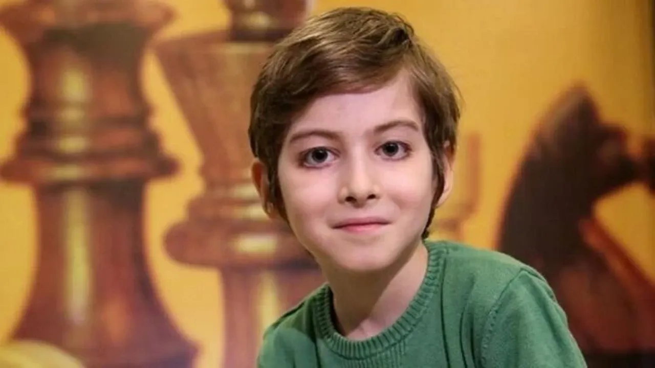 Filozof Atakan Çocukluğu