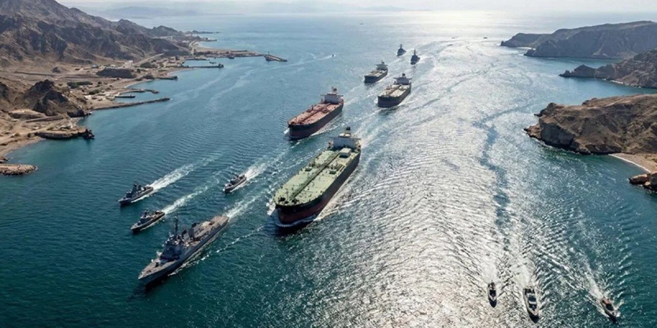 Hürmüz Boğazi'nda Sular Isinmişti