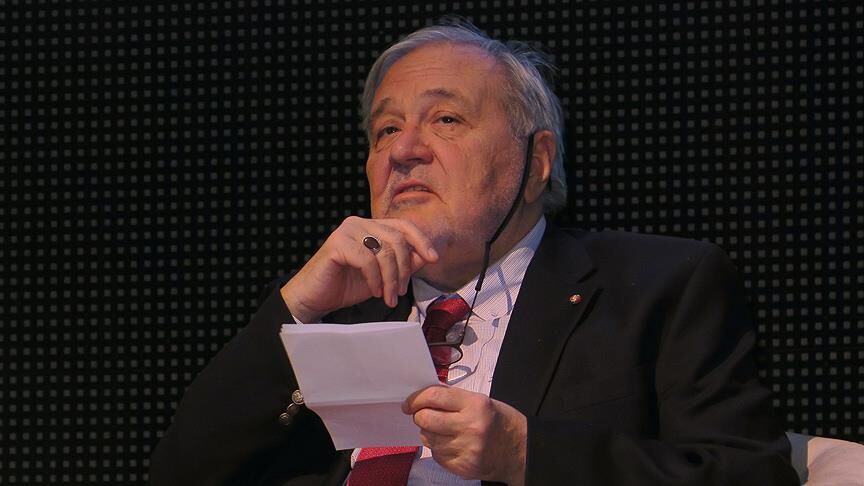 Ilber Ortaylı Ağlığı