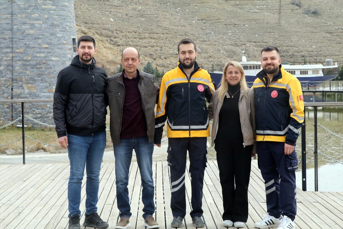 Kalbi 19 Gün Arayla Iki Kez Duran Hasta Aynı 112 Ekibi Tarafından Hayata Döndürüldü 3