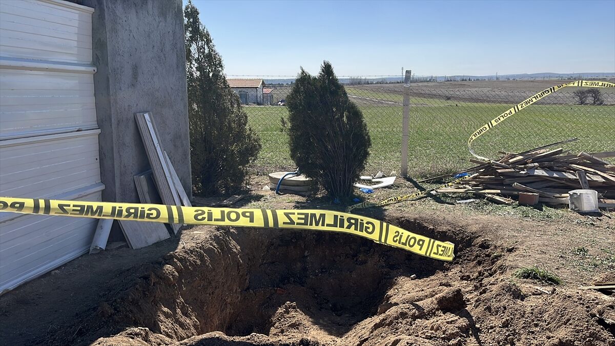 Kayıp Zehra'dan Acı Haber Babasının Bahçesinde Bulundu (2)