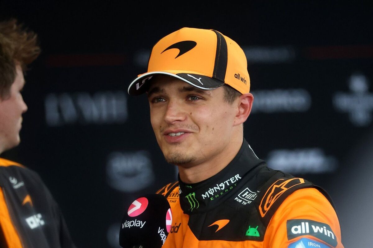 Lando Norris Mclaren-8