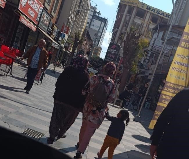 M E R S İ N D İ L E N C İ4526