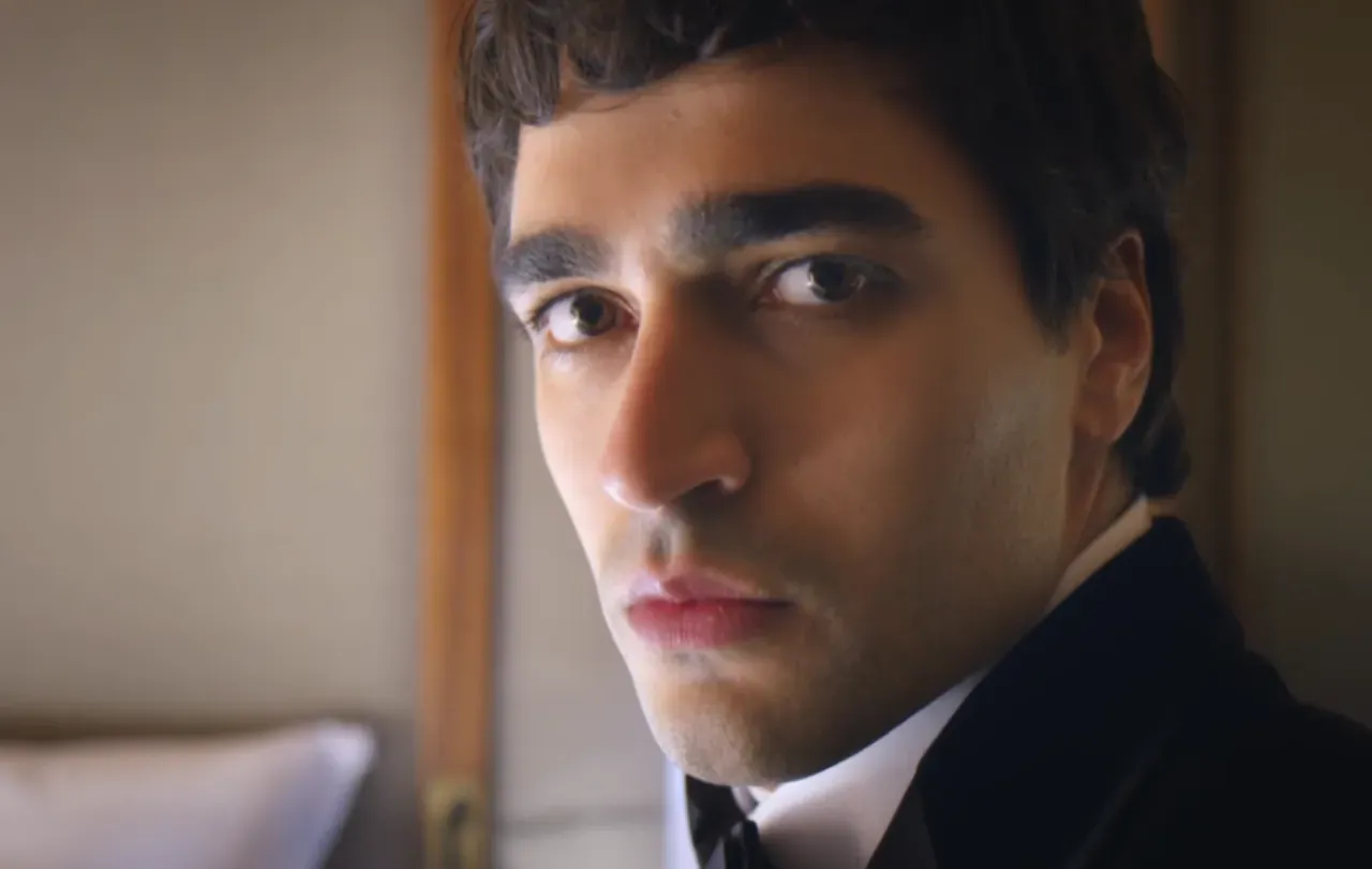 Mert Ramazan Demir Delikanlı