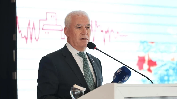 Mustafa Bozbey Yaşı