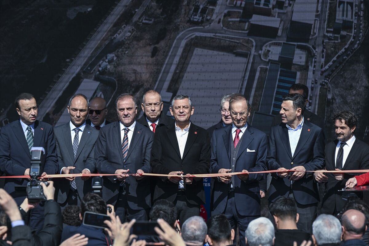 Özgür Özel Tesis Açtı Su Siyasete Alet Edilmemeli (1)