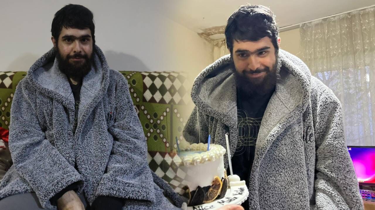 Telefon bağımlısı genç 3 yıl sonra duş alıp tıraş olmuştu! Son hali şaşırttı