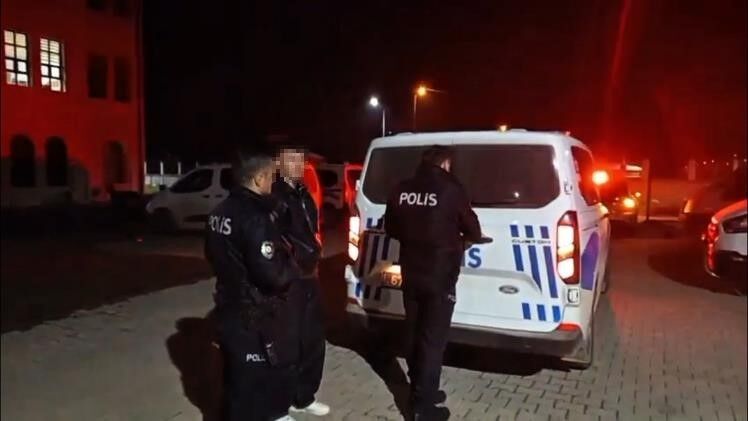 Polisten Kaçan 16 Taşındaki Sürücüye 366 Bin Tl Ceza (2)