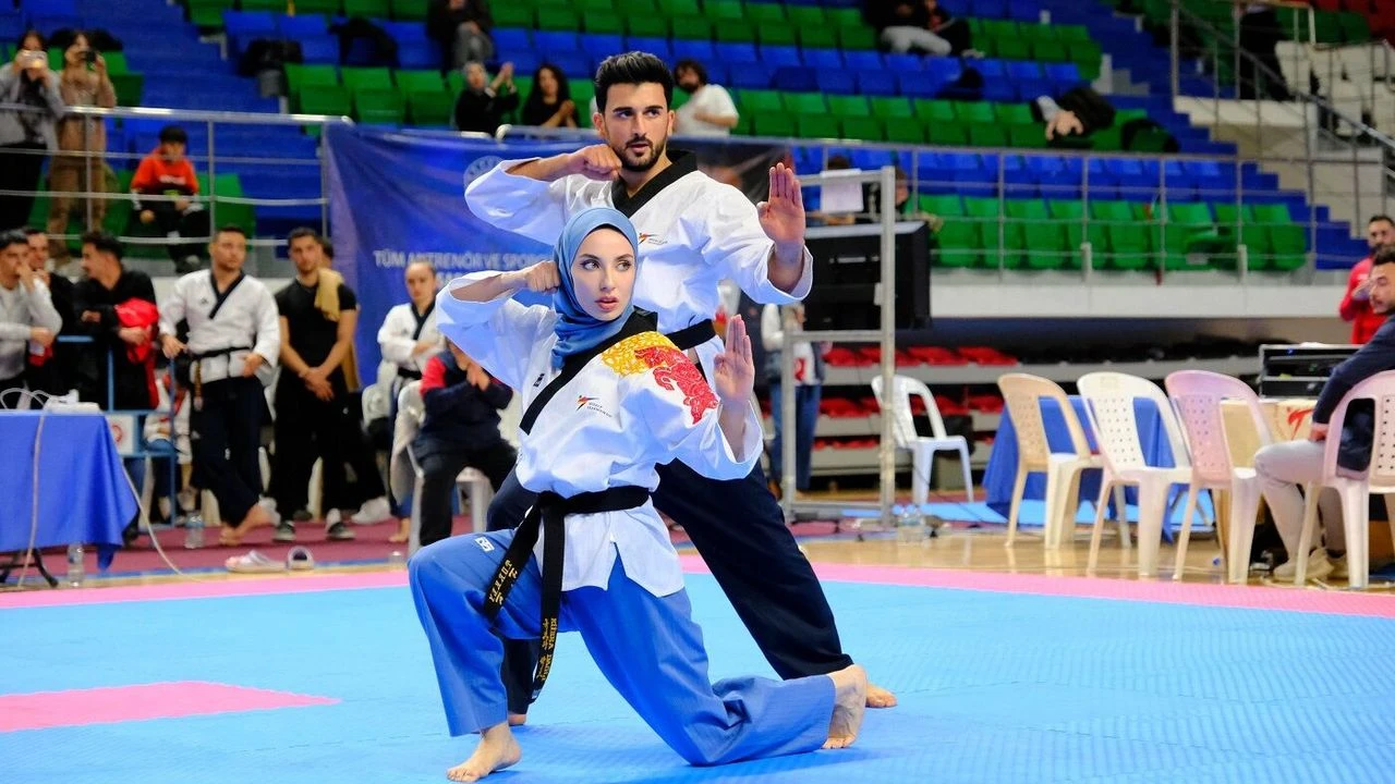 Red Bull Sporcusu Kubra Dagli Dunya Taekwondo Poomsae Sampiyonasinda Mucadele Edecek